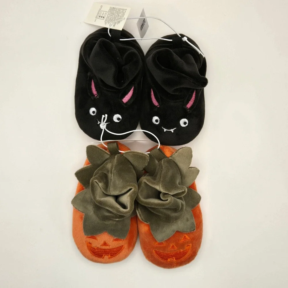 Old Navy Unisex Baby NWT 12-18M Halloween Pumpkin & Bat Slipper 2 Bundle Spooky
